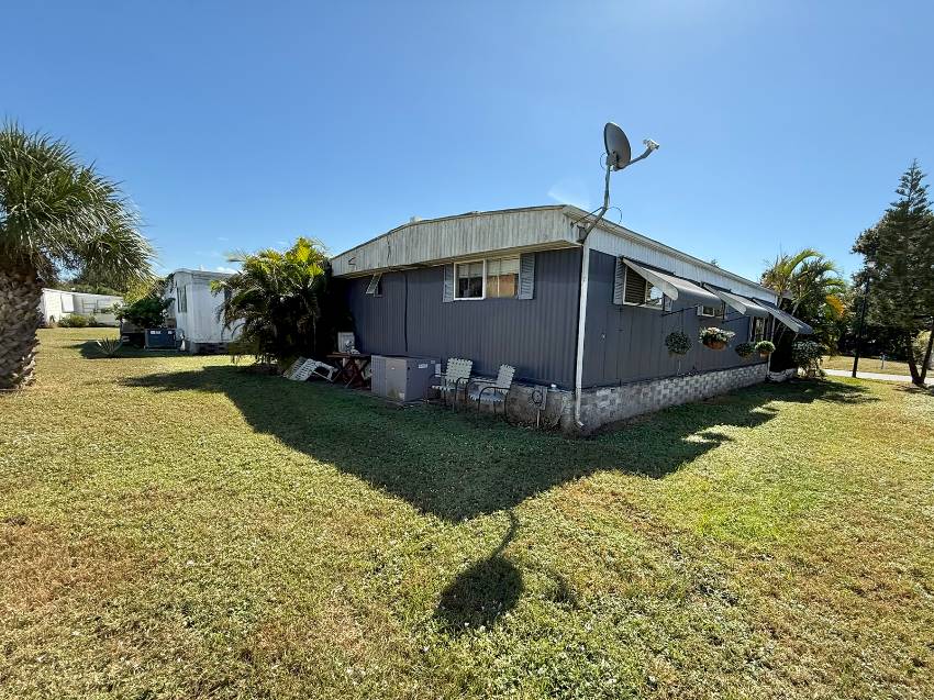 374 Teakwood Dr a Ellenton, FL Mobile or Manufactured Home for Sale